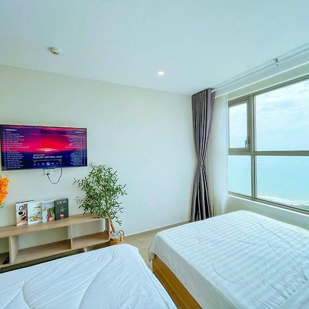 Infinity Pool Luxury Apartment The Song Vung Tau Exteriör bild
