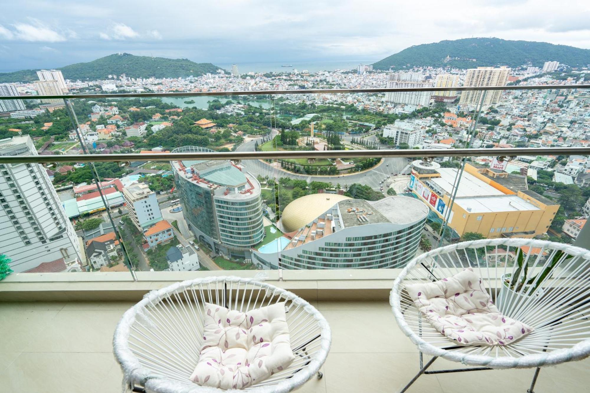 Infinity Pool Luxury Apartment The Song Vung Tau Exteriör bild